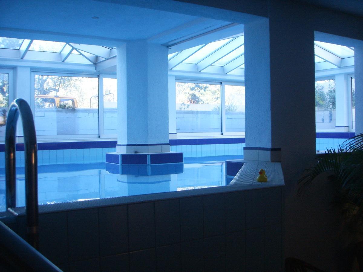 Apartments Ana Wellness S 로비니 외부 사진