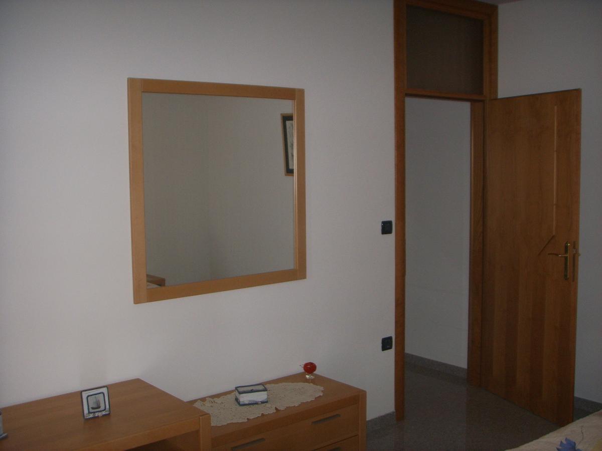 Apartments Ana Wellness S 로비니 외부 사진